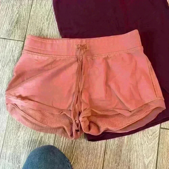 Victoria secret outfit - Picture 3 of 4